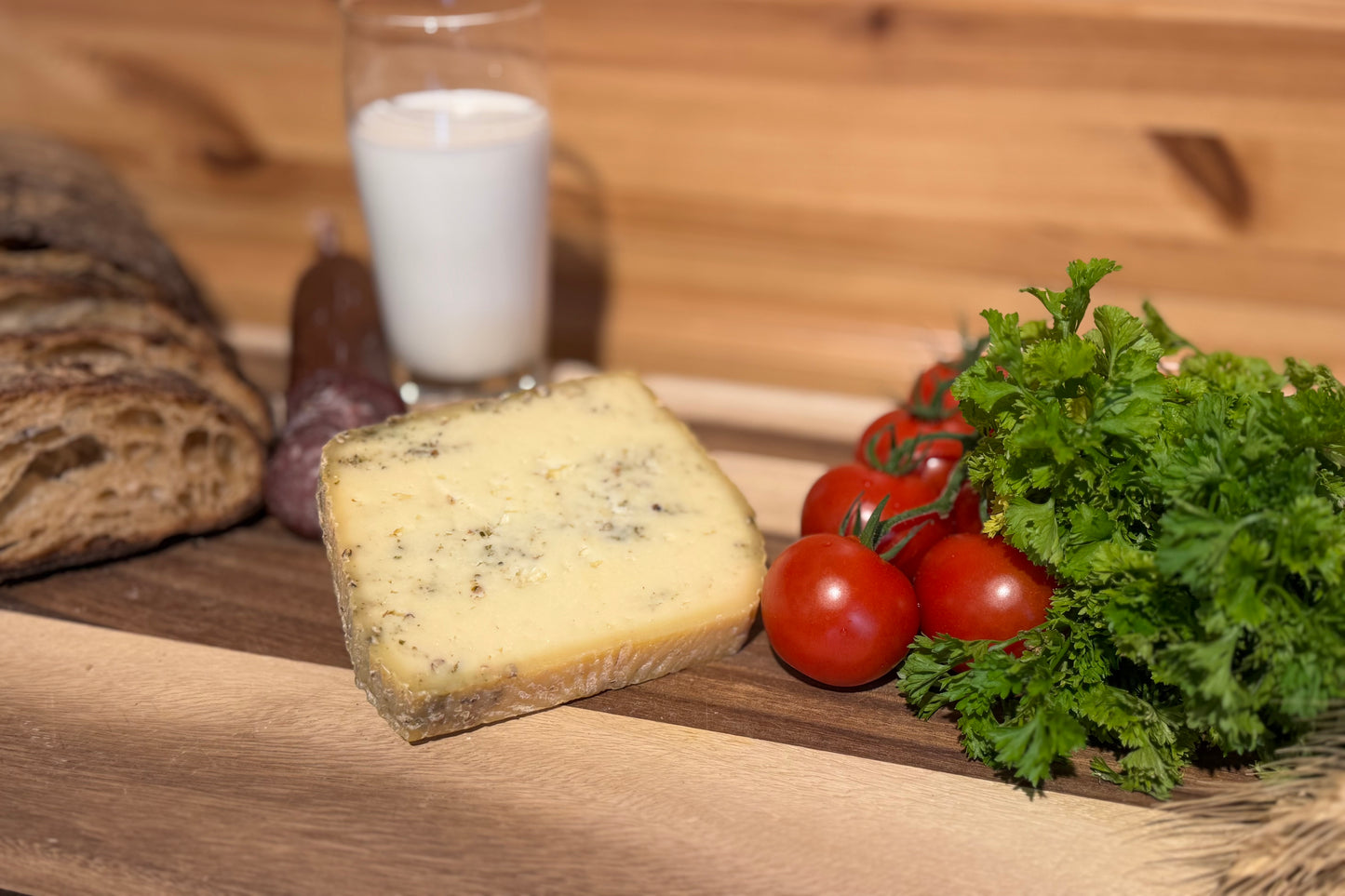 Käse (würzig) verschiedene Sorten ca. 250g