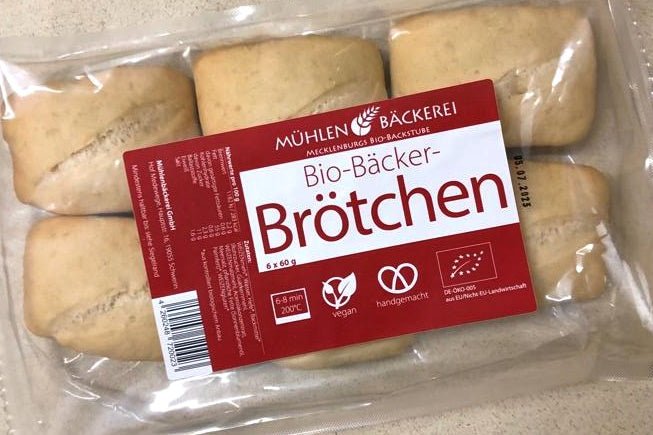 Vorgebackene Bio-Brötchen in Weizen, Vollkorn und Roggen

