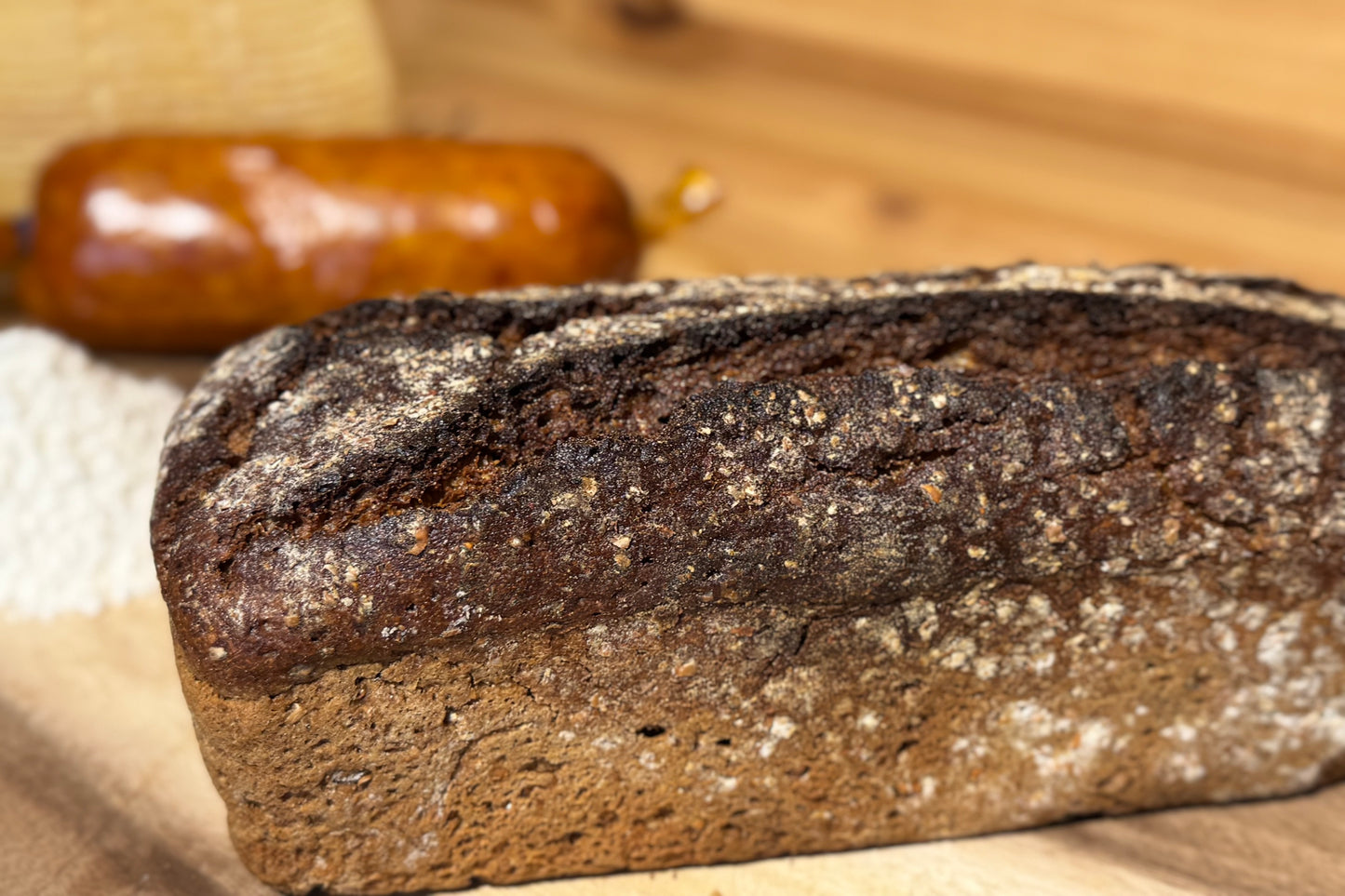 Kräftiges Vollkornbrot handwerklich gebacken, Mecklenburg-Vorpommern

