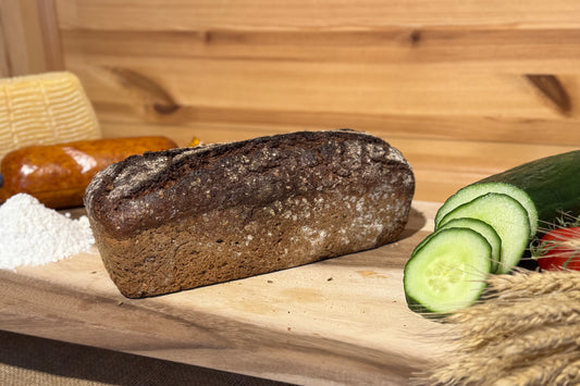 Kräftiges Vollkornbrot handwerklich gebacken, Mecklenburg-Vorpommern

